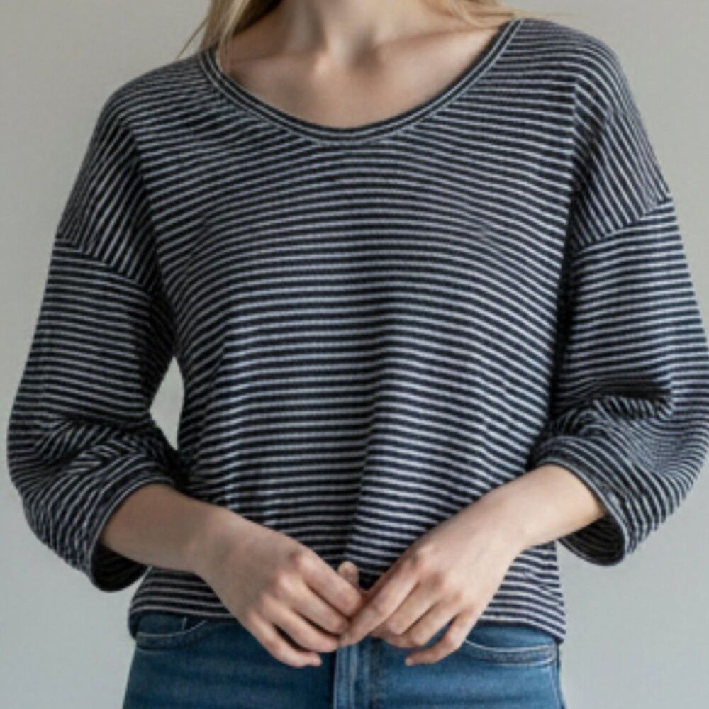 Madewell Women's V Neck Bubble Sleeve Top Size Small